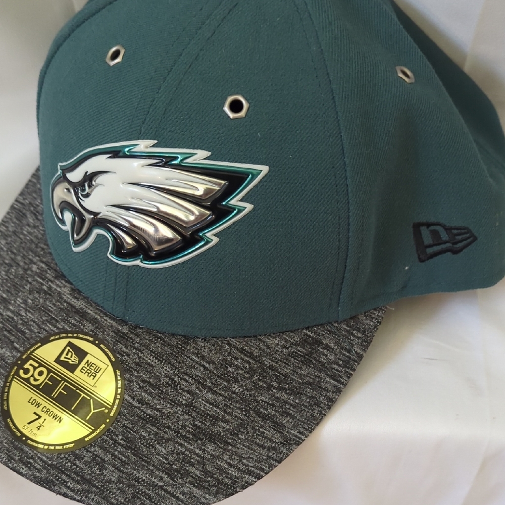 New Era NFL Eagles Green and Gray Cap NWT Size 7.25